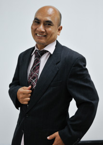 ASSOCIATE PROFESSOR DR. RIDZUAN ZAKARIA